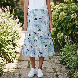 NWT Emma James Floral Rayon Midi Skirt Size 10 Cottagecore Coastal Grandmother